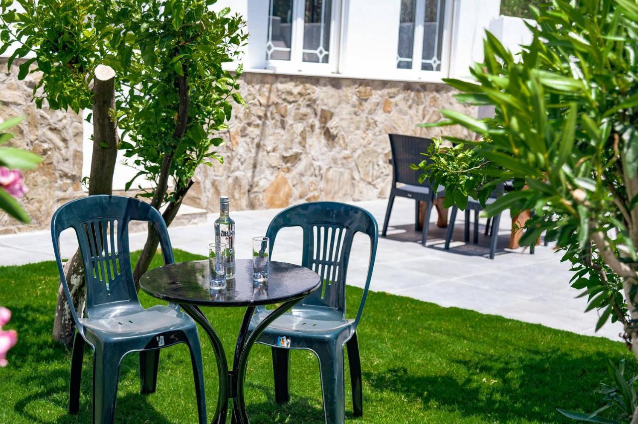 Zervakis Apartments แฟร์มา ภายนอก รูปภาพ