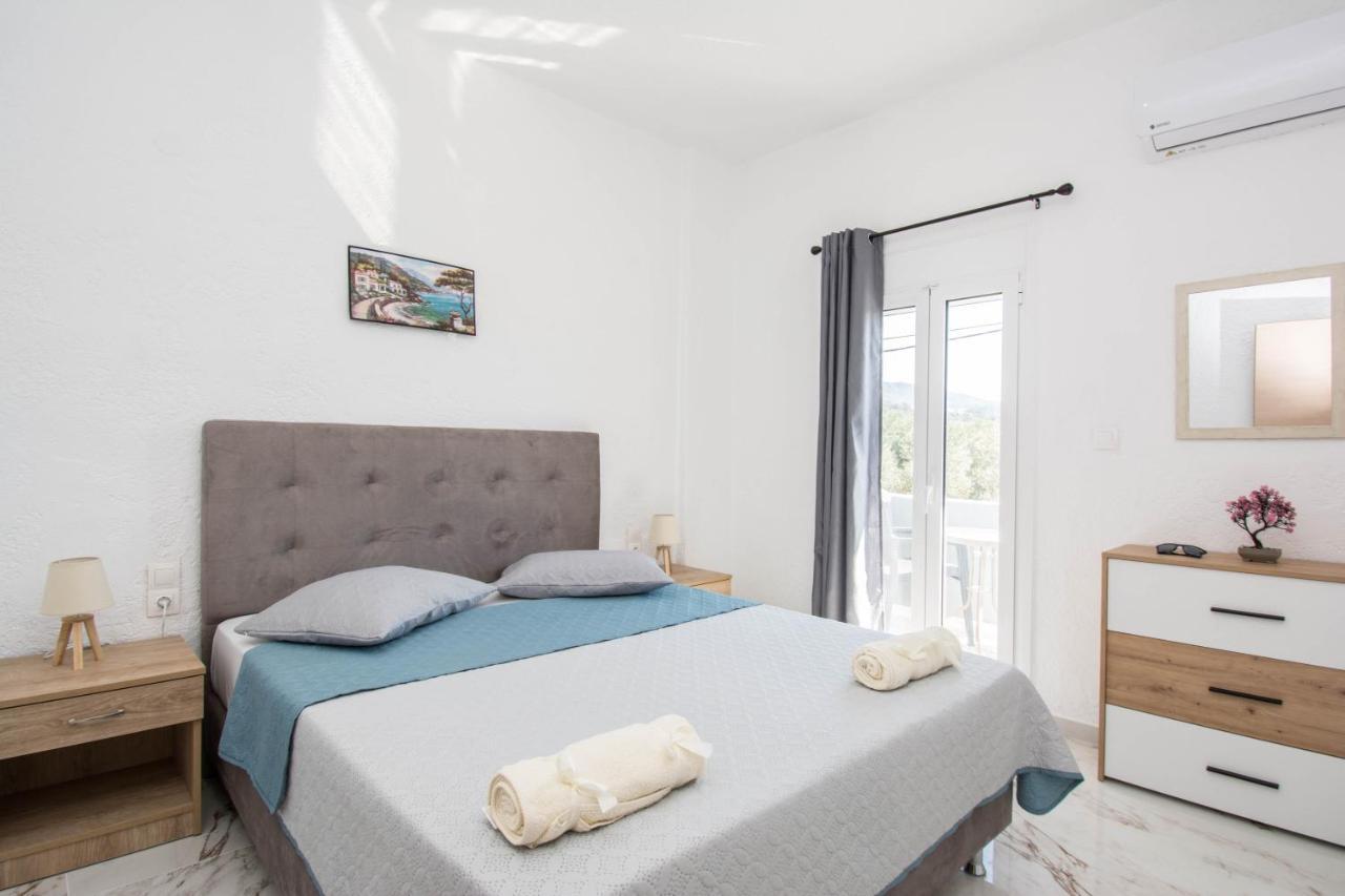 Zervakis Apartments แฟร์มา ภายนอก รูปภาพ