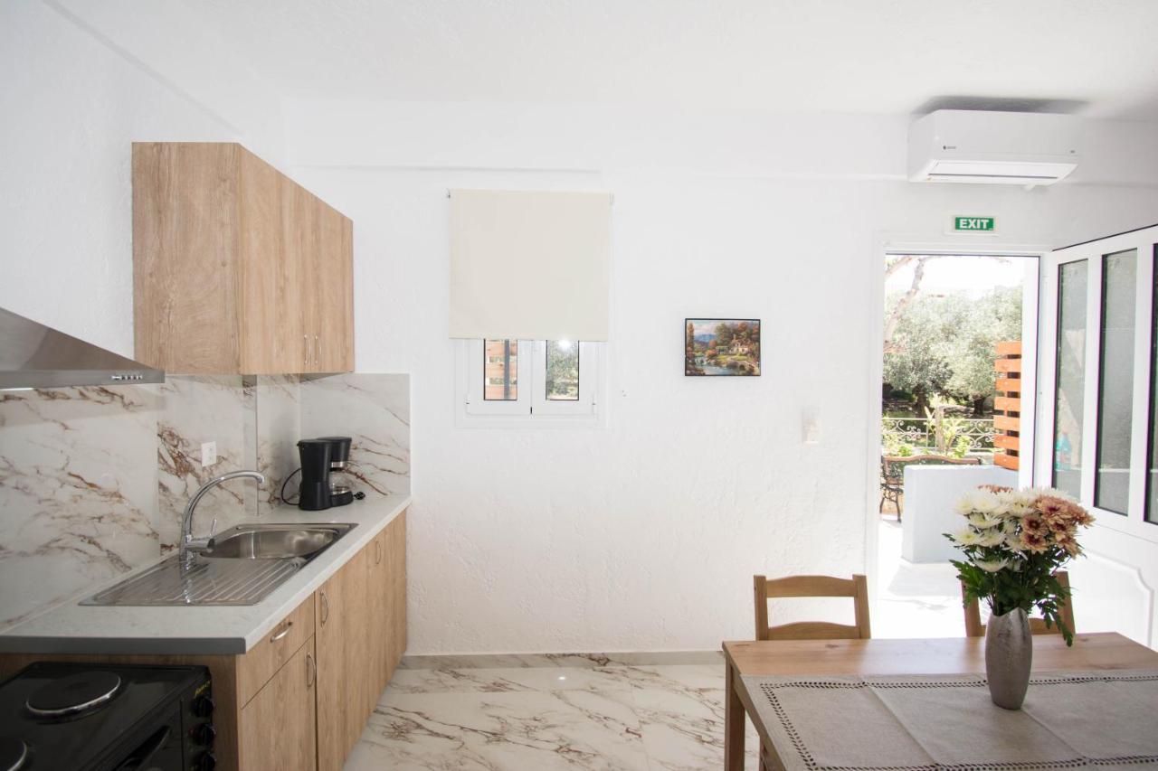 Zervakis Apartments แฟร์มา ภายนอก รูปภาพ